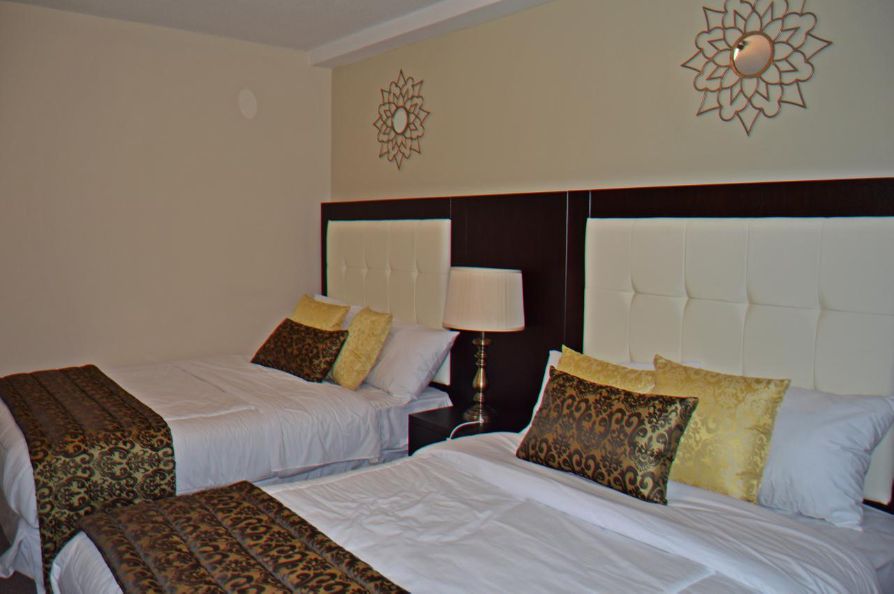 Hotel Golosone Ambato Exterior photo